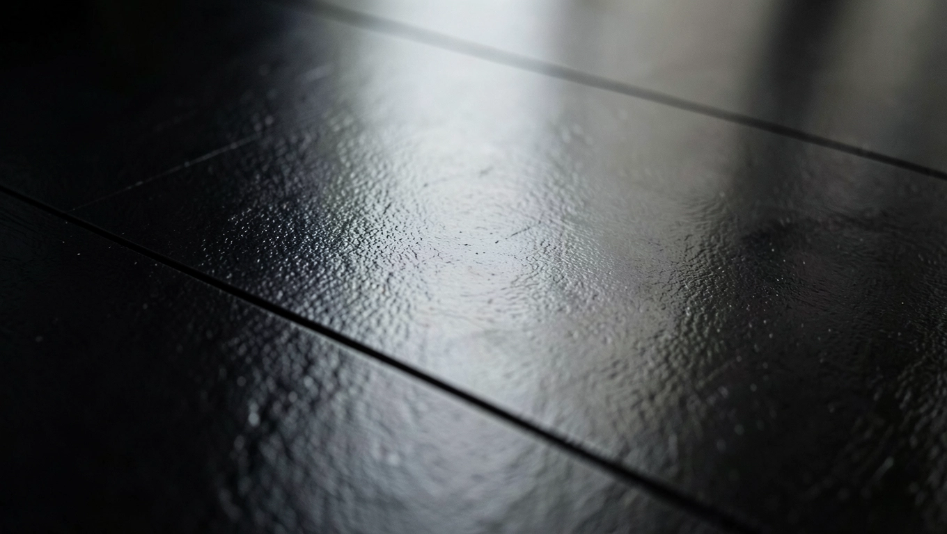 Czarne panele podłogowe