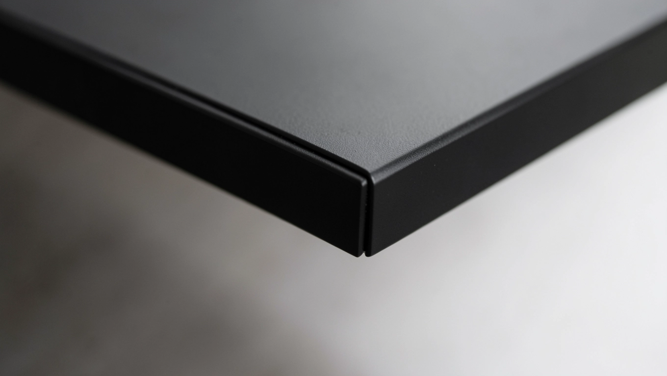 Listwa schodowa do paneli 8mm czarna