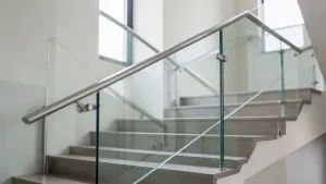 Balustrada szklana schody cena