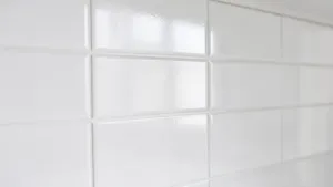 Białe płytki ścienne do kuchni