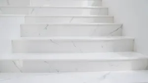 Białe Schody z konglomeratu cena