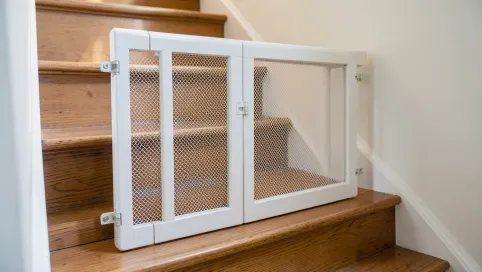 Bramka na schody dla dzieci