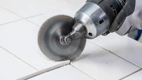 cięcie glazury szlifierką kątową