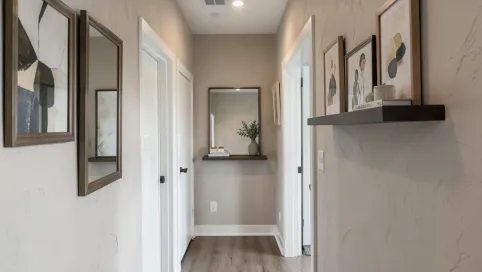 Co położyć na ściany w przedpokoju i klatki schodowej