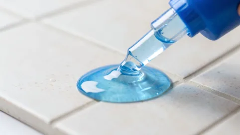 Co to jest klej żelowy do płytek