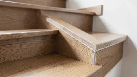 Czy można położyć panele na schodach