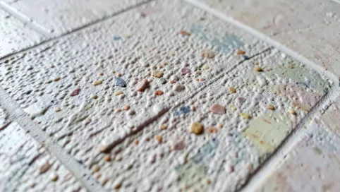 Czy Na Tynk Mozaikowy Można Kłaść Płytki