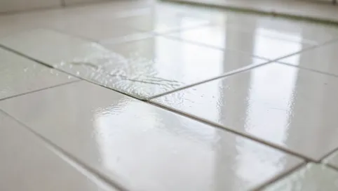 Czy płytki podłogowe można odliczyć w ramach ulgi termomodernizacyjnej