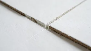 czy szpachlować płyty gipsowokartonowe pod płytki