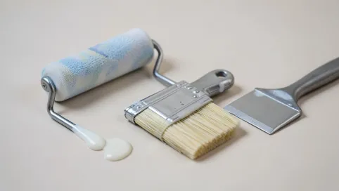 Czym nakładać żywicę poliuretanową