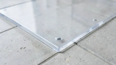 Czym przykleić brodzik do posadzki