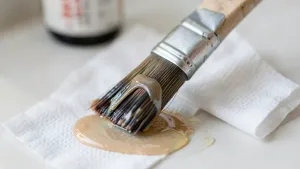 Czym umyć pędzel po żywicy epoksydowej