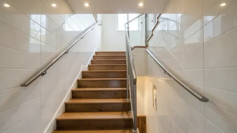 Czym wykończyć klatkę schodową