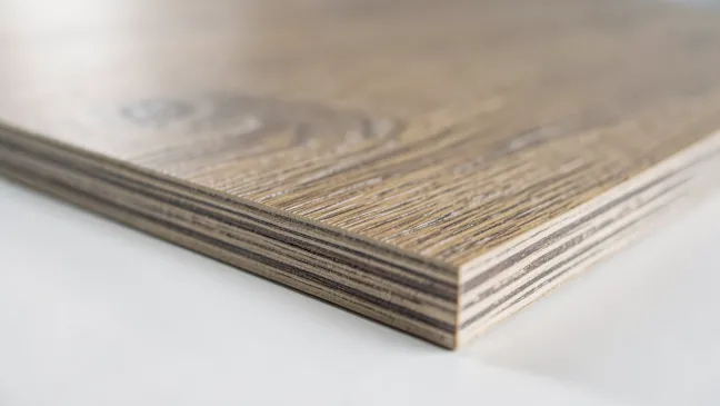 Dobre panele podłogowe AC5