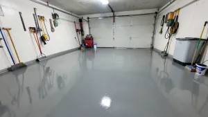 Farba do posadzki w garażu