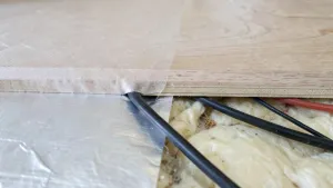 Folia paroizolacyjna pod panele ogrzewanie podłogowe