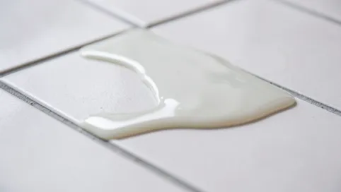 Folia w płynie na płytki ceramiczne