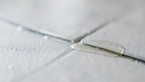 Folia w płynie pod płytki