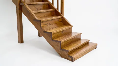Gotowe schody drewniane do samodzielnego montażu