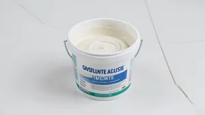 Gotowy klej do płytek gipsowych