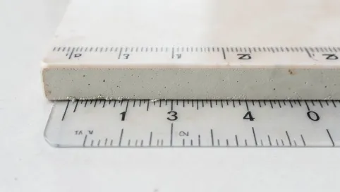 Grubość płytki ściennej z klejem