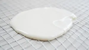 Ile kleju do zatapiania siatki