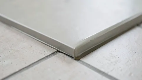 Ile Kleju Pod Płytki 120X120