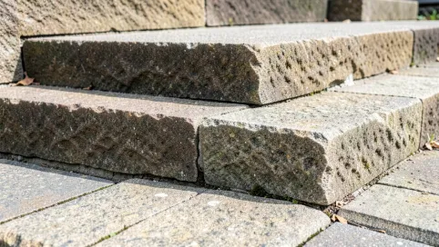 Ile kosztują schody z kostki brukowej