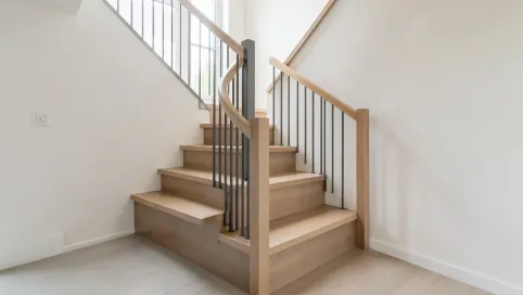 Ile kosztują schody z paneli