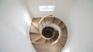 Ile potrzeba miejsca na schody spiralne