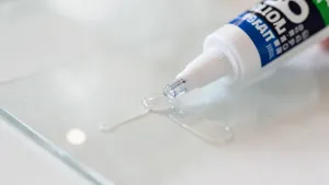 Ile schnie klej do szyb BOLL SPRINT