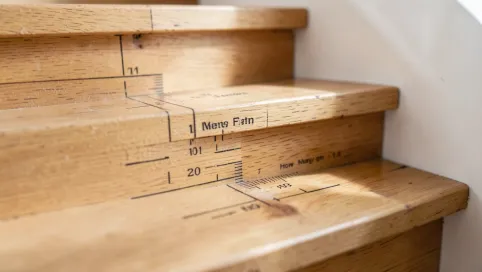 Ile schodów na 1 metr