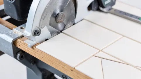 Jak Docinać Płytki Pod Kątem