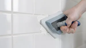 Jak Fugować Płytki Na Ścianie