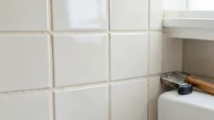 Jak odnowić stare kafelki