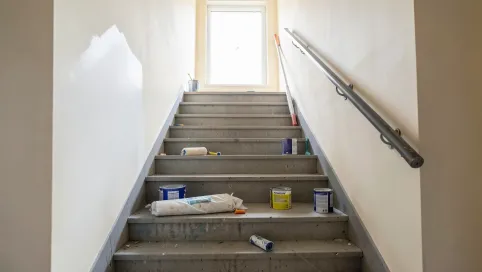 Jak pomalować klatkę schodowa w bloku