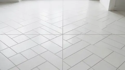 Jak układać płytki na podłodze w karo czy prosto