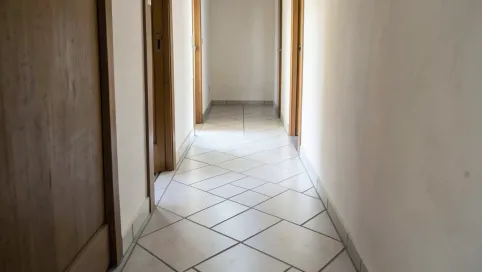 Jak Ułożyć Płytki W Wąskim Przedpokoju