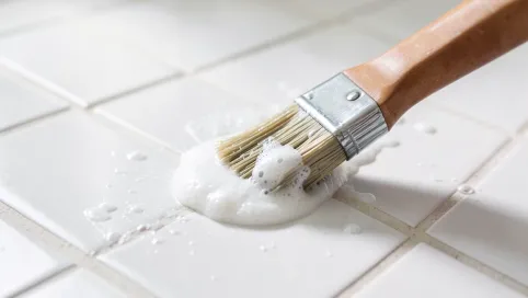 Jak wyczyścić białe fugi domowe sposoby