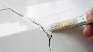 Jak Zamaskować Pękniętą Płytkę