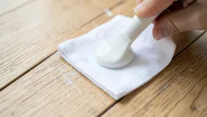 Jak zlikwidować rysy na panelach podłogowych