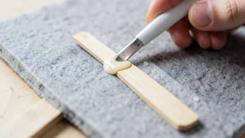 Jaki klej do lameli na filcu