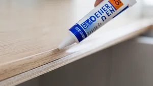 Jaki klej do okleiny meblowej