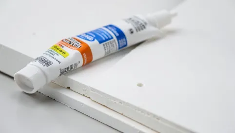 Jaki klej do płyt GK