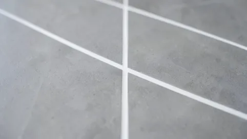 Jaki kolor fugi do szarych płytek