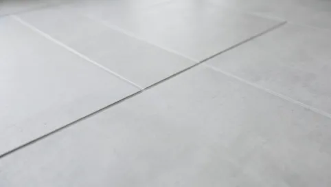 Jakie płytki bez fugi