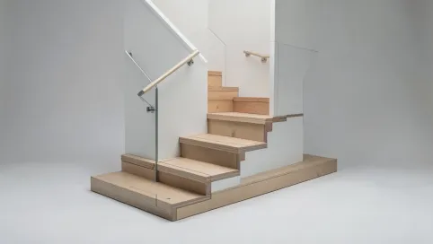 Kalkulator schodów ze spocznikiem