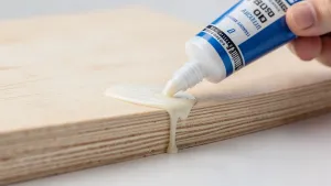 Klej do deski warstwowej
