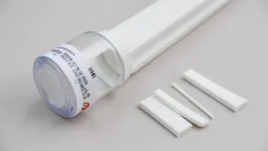 Klej do listew przypodłogowych PCV