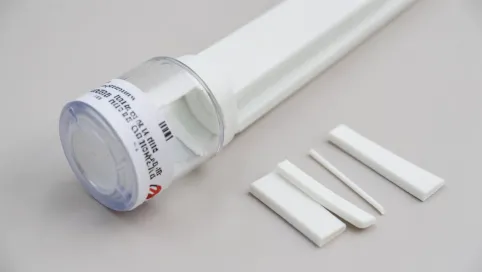 Klej do listew przypodłogowych PCV